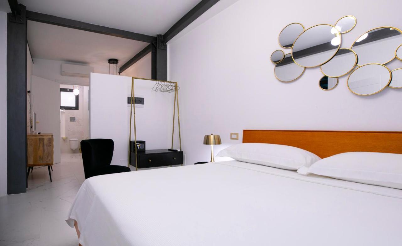 Azzoli Trapani - Apartments&Skypool - Adults Only Bagian luar foto