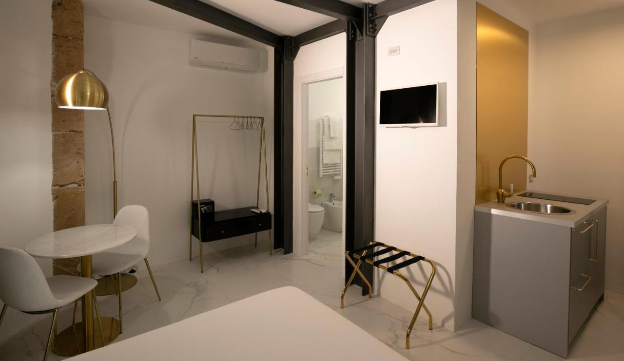 Azzoli Trapani - Apartments&Skypool - Adults Only Bagian luar foto
